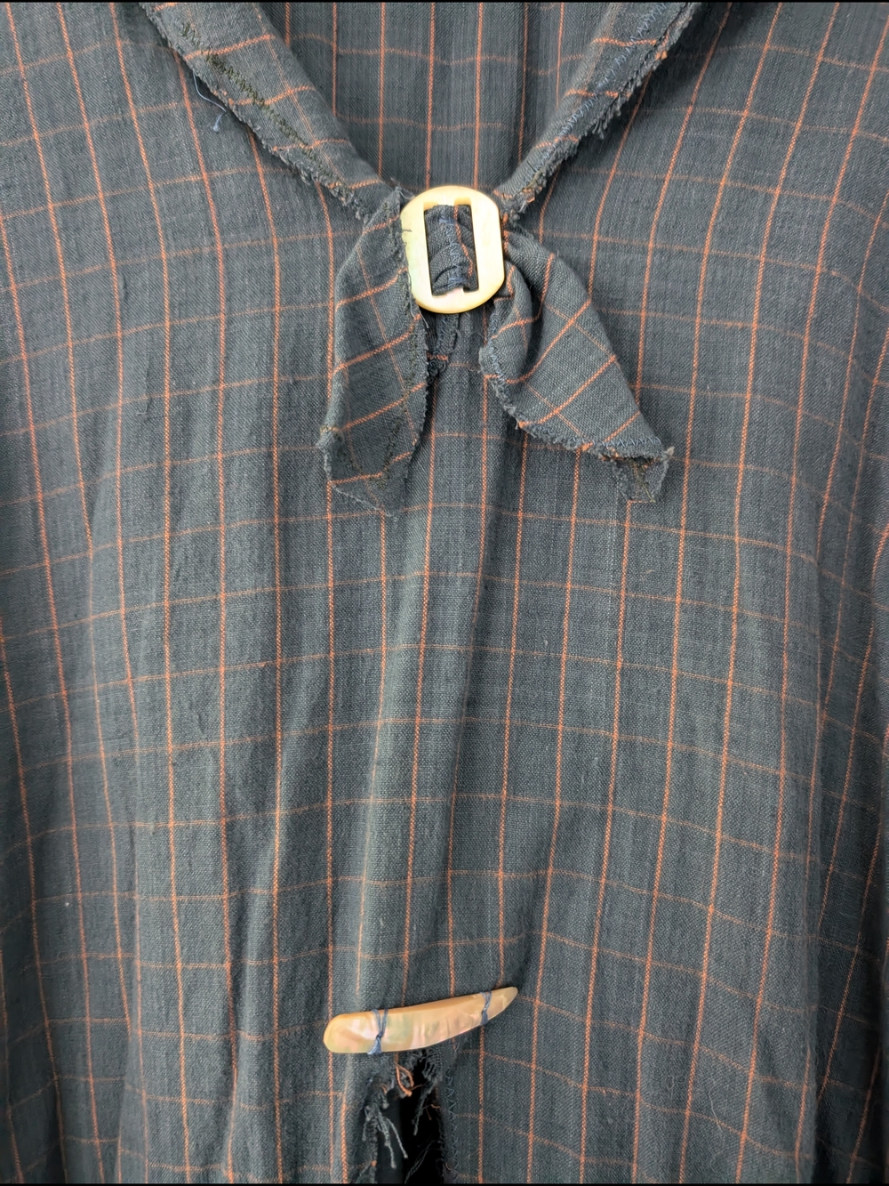 Plaid High-Low Tunic With Shell Details - Picture 2 of 3